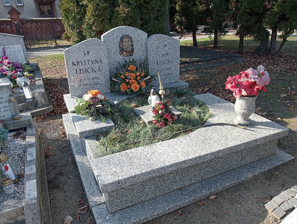 Grób Jan Lisicki