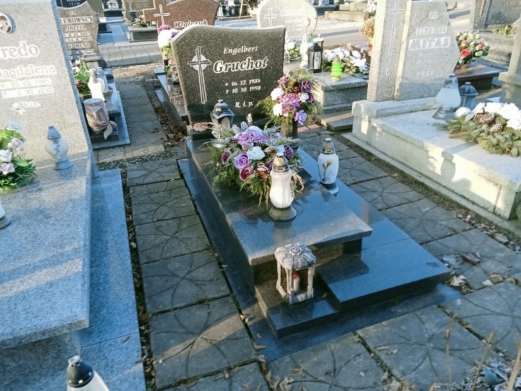 Grób Engelbert Gruchot